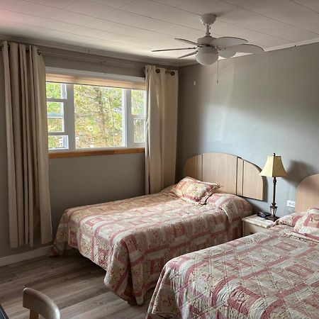 Hôtel-Motel Rocher Percé Extérieur photo